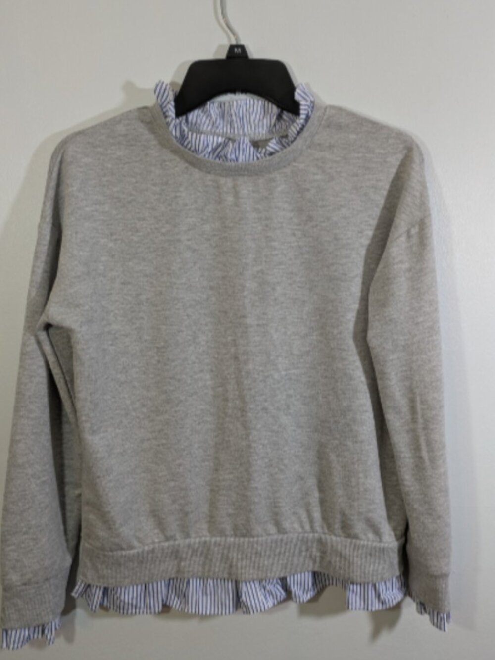 Olivia Warren Womens Gray Sweatshirt Top Sz S Blue Striped Faux Blouse Coastal